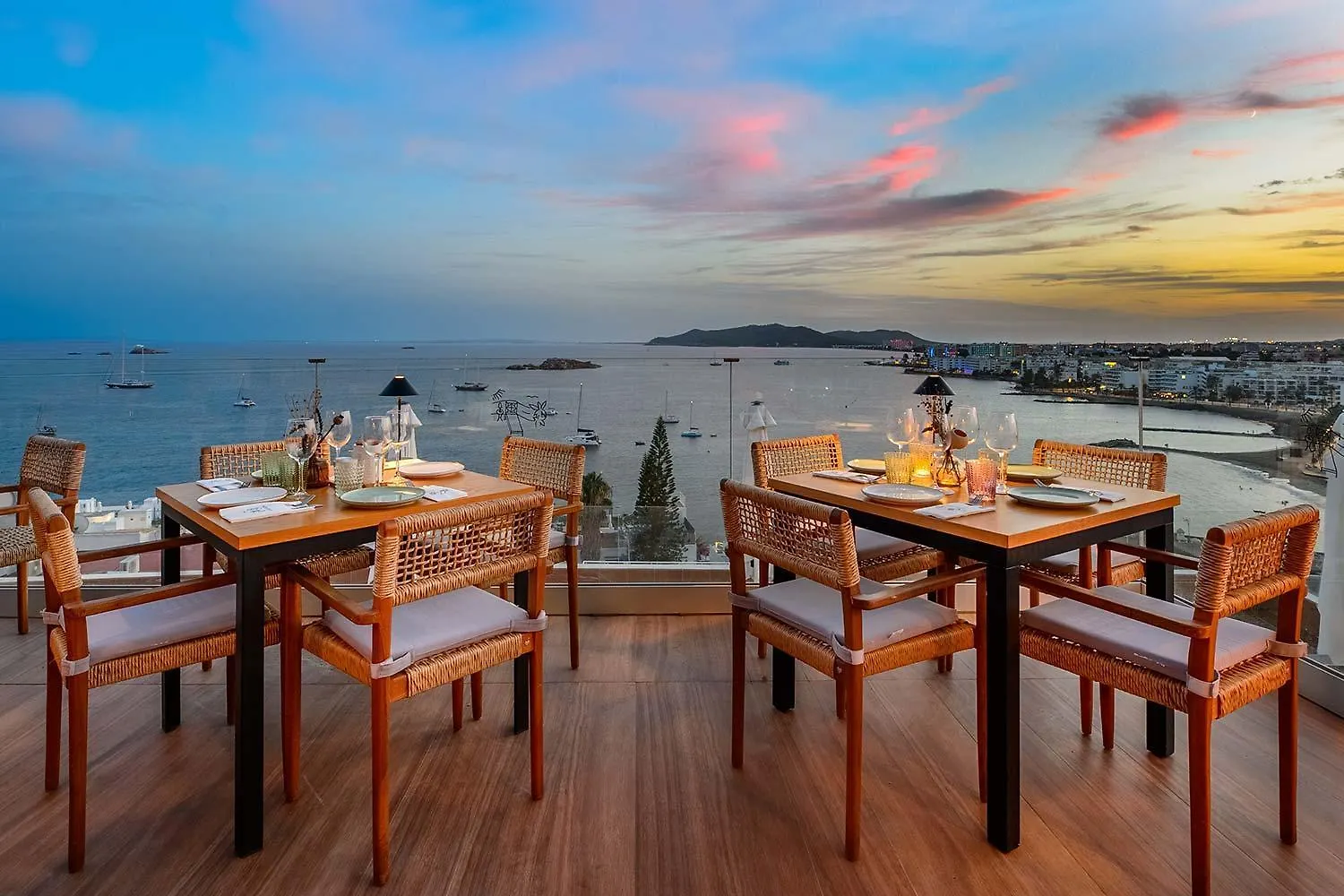 Aparthotel Hotel Cenit & Apts Sol Y Viento Ibiza Town