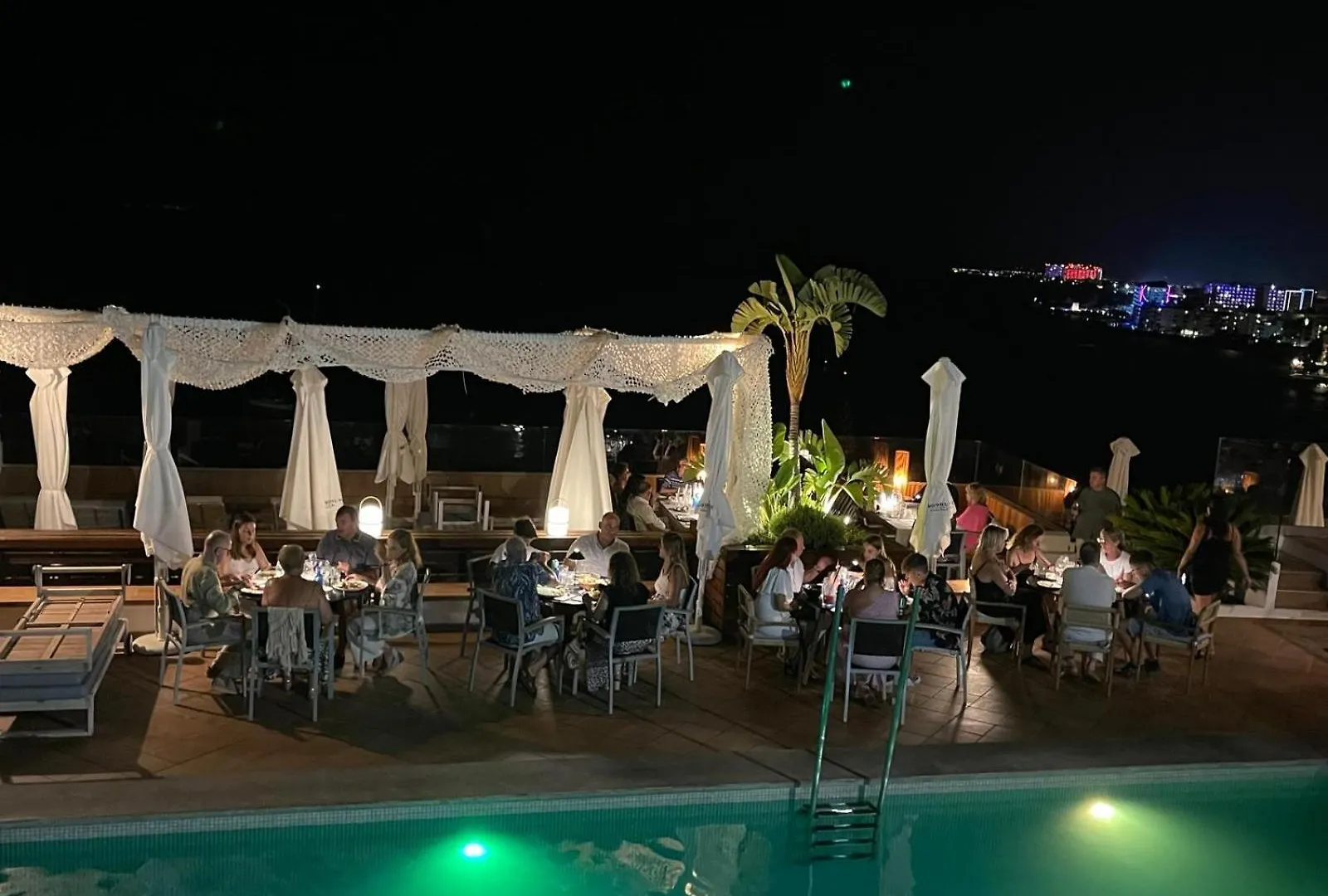 Hotel Cenit & Apts Sol Y Viento Ibiza Town