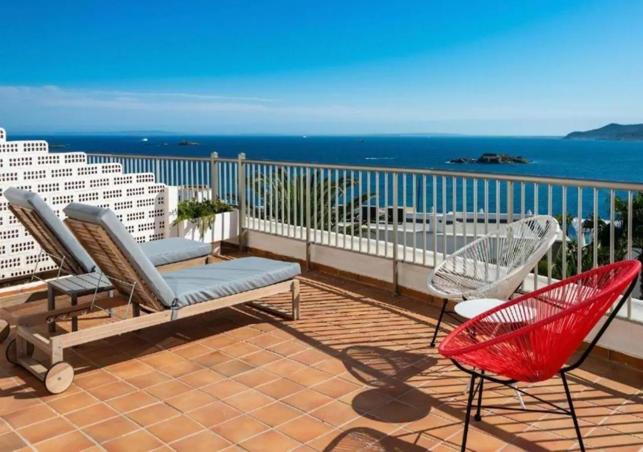 Aparthotel Hotel Cenit & Apts Sol Y Viento Ibiza Town